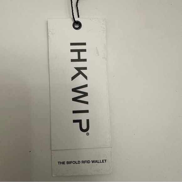 IHKWIP Black RFID-Blocking Bifold Wallet - Picture 8 of 10